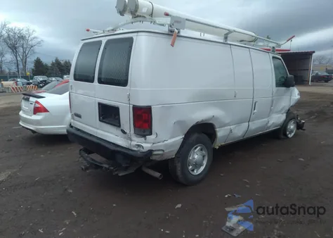 2008 Ford E-250 Recreational/Commercial z USA, uszkodzony, nr VIN 1FTNE24W08DA07780